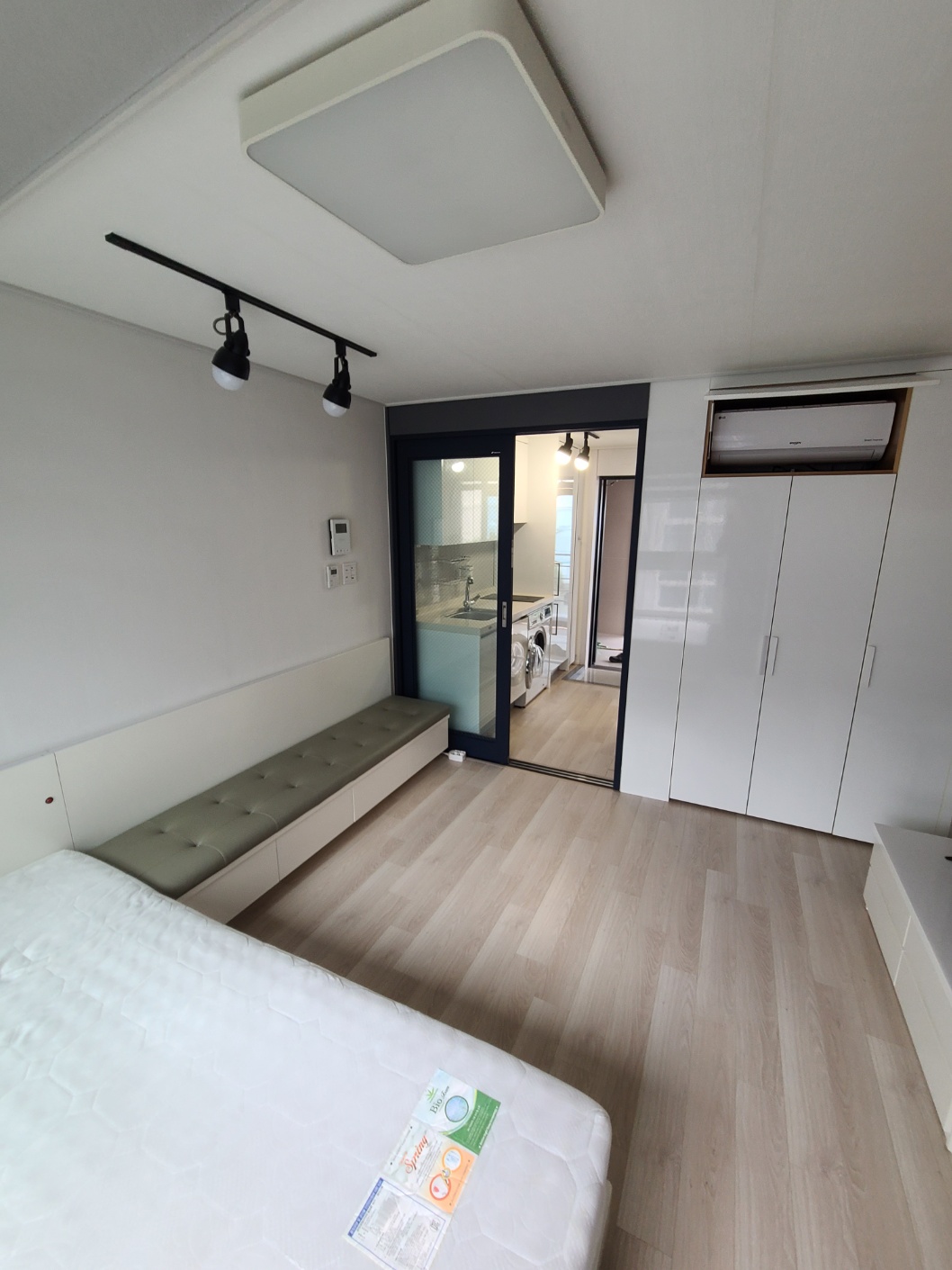 3695294320_1xovV0RE_3e1cbfb1d4937bcd2609cb1c608364c37e5f2eeb.jpg 이미지크게보기